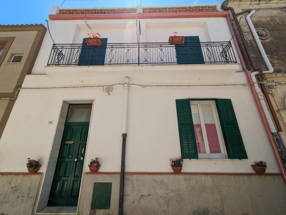 Casa Ficumora Apartment Modica Luaran gambar